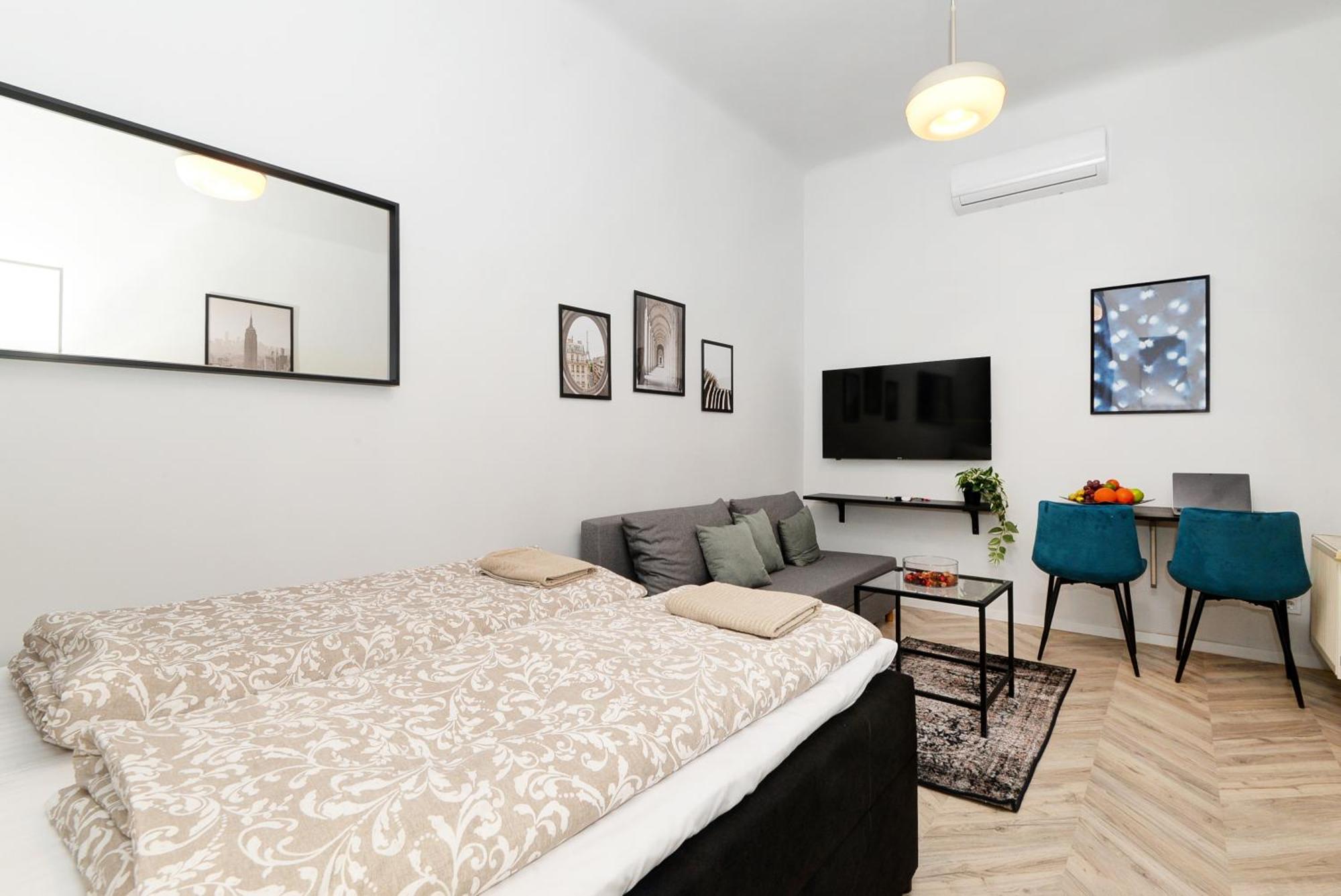 Boutique Central Apartments R611 Будапеща Екстериор снимка